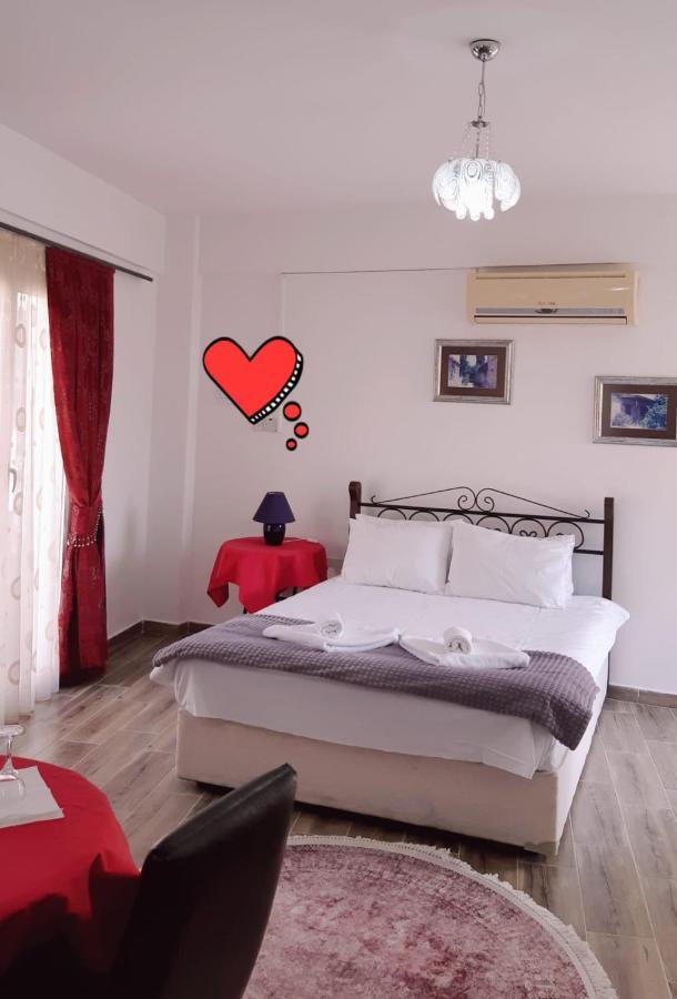 Malia Holiday Let Famagusta  Exterior photo